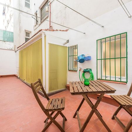 Apartamentos Madrid Xxxiii - Alojamiento De Temporada Quarto foto