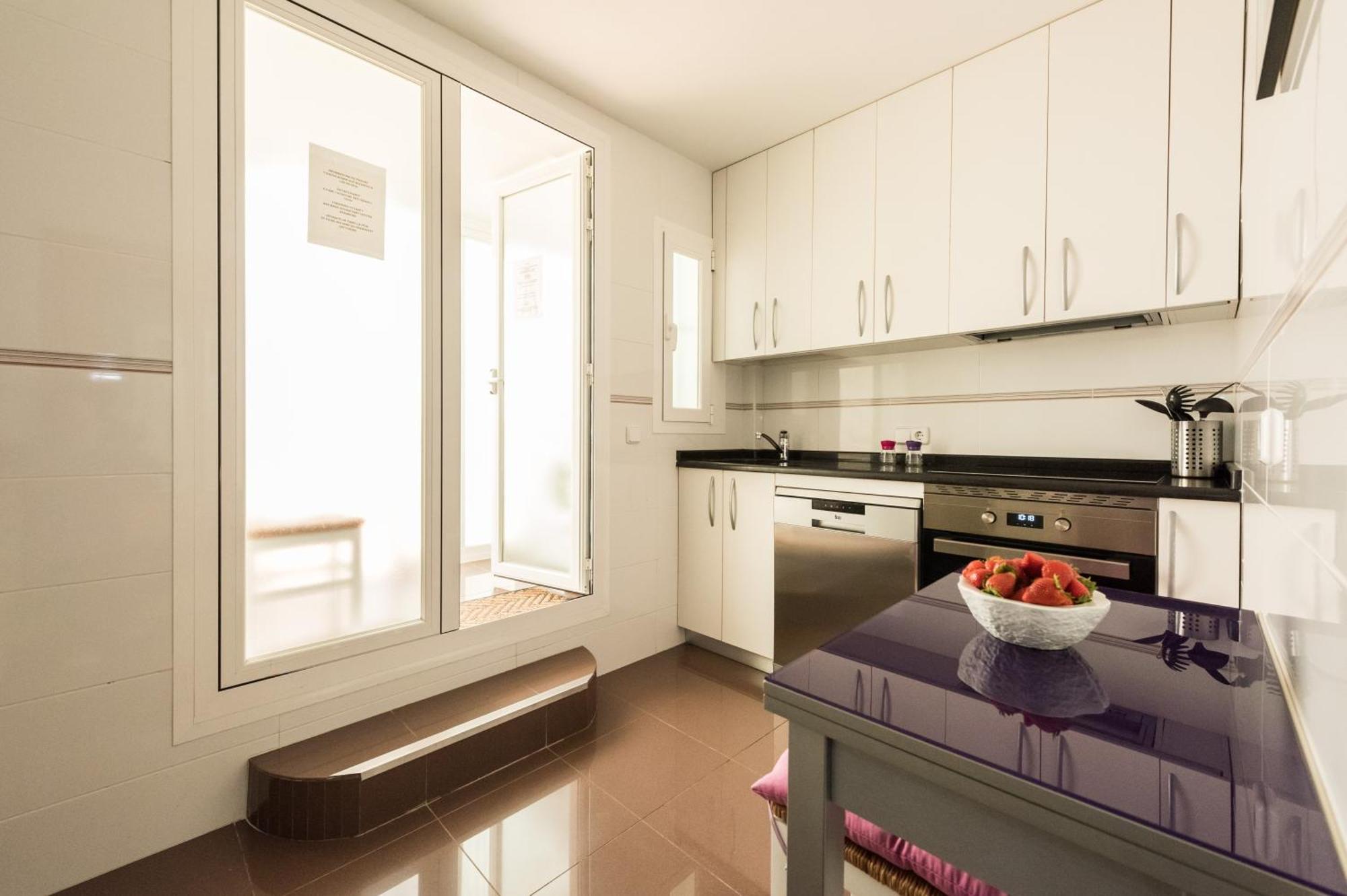 Apartamentos Madrid Xxxiii - Alojamiento De Temporada Quarto foto