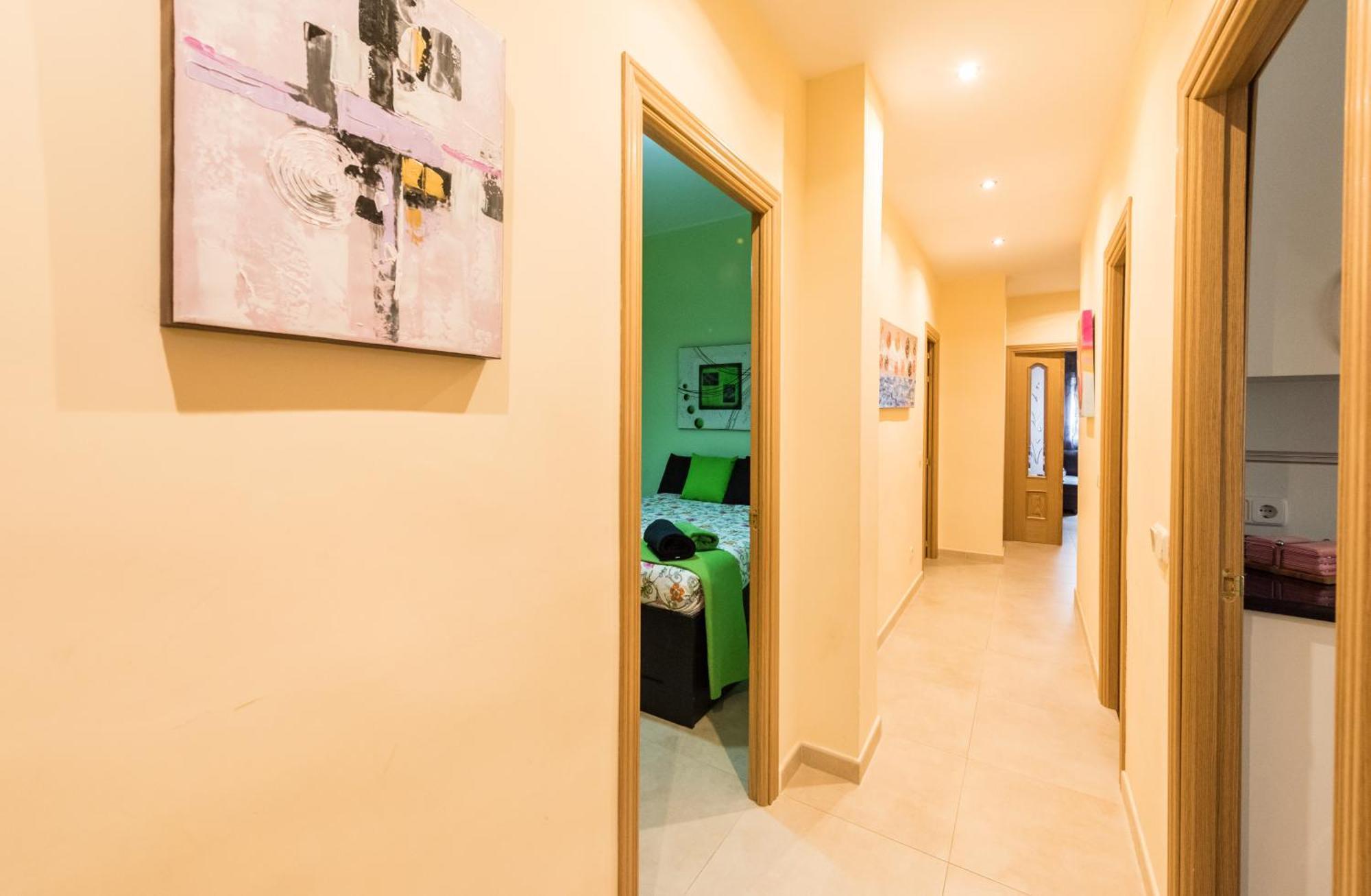 Apartamentos Madrid Xxxiii - Alojamiento De Temporada Quarto foto